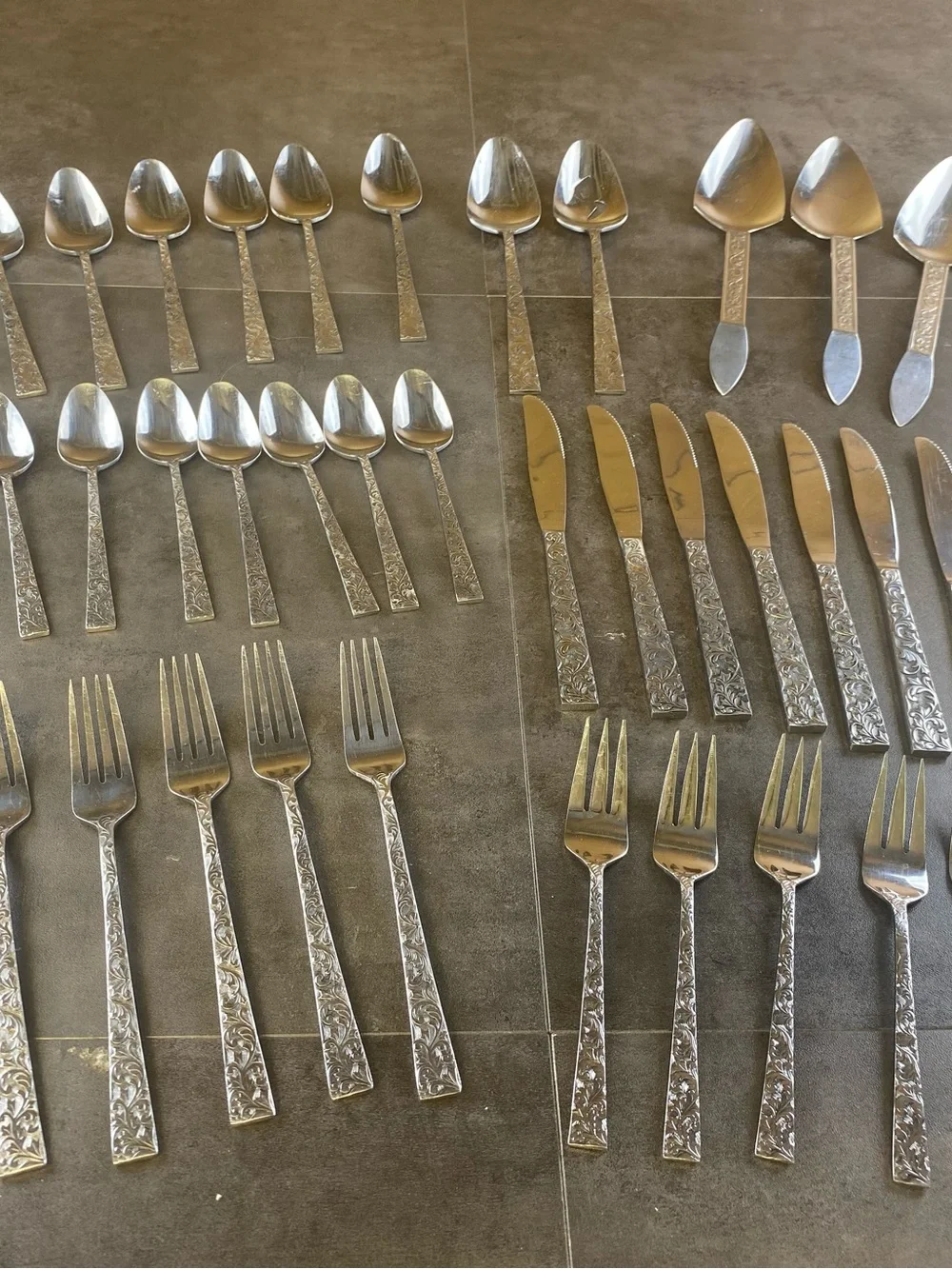 SCC Supreme Cutlery Made in Japan Stainless Steel Silver Flatware Set 44 Pieces